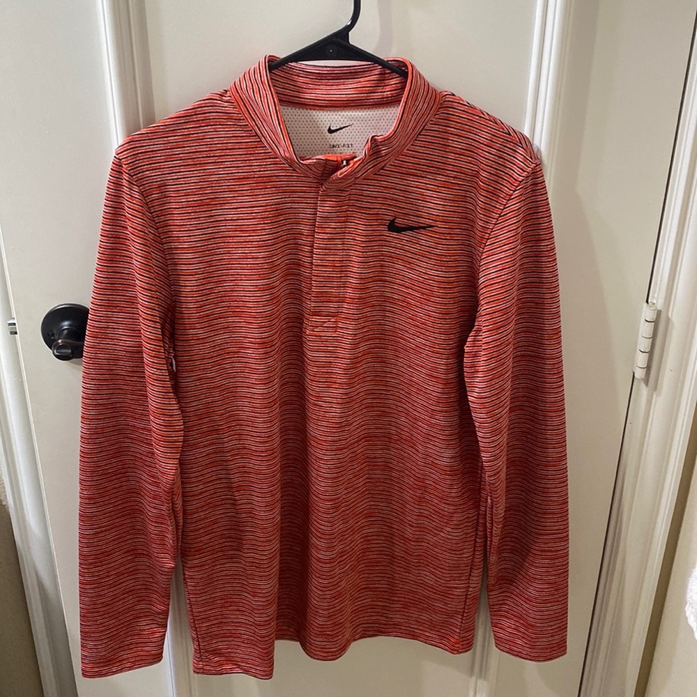 Nike 3/4 zip golf pullover-like new condition